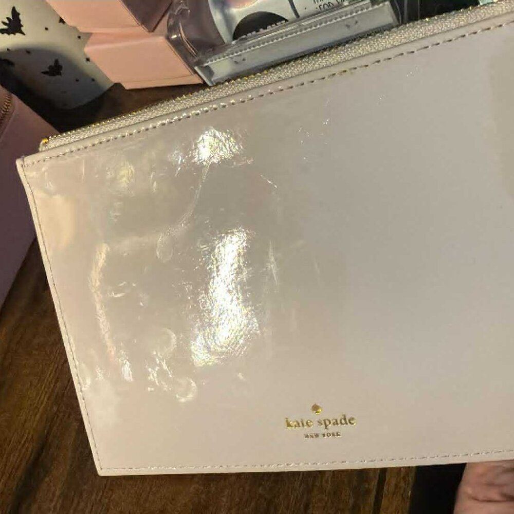 Kate Spade It takes two pencil pouch W/tag - see pics - Picture 7 of 8